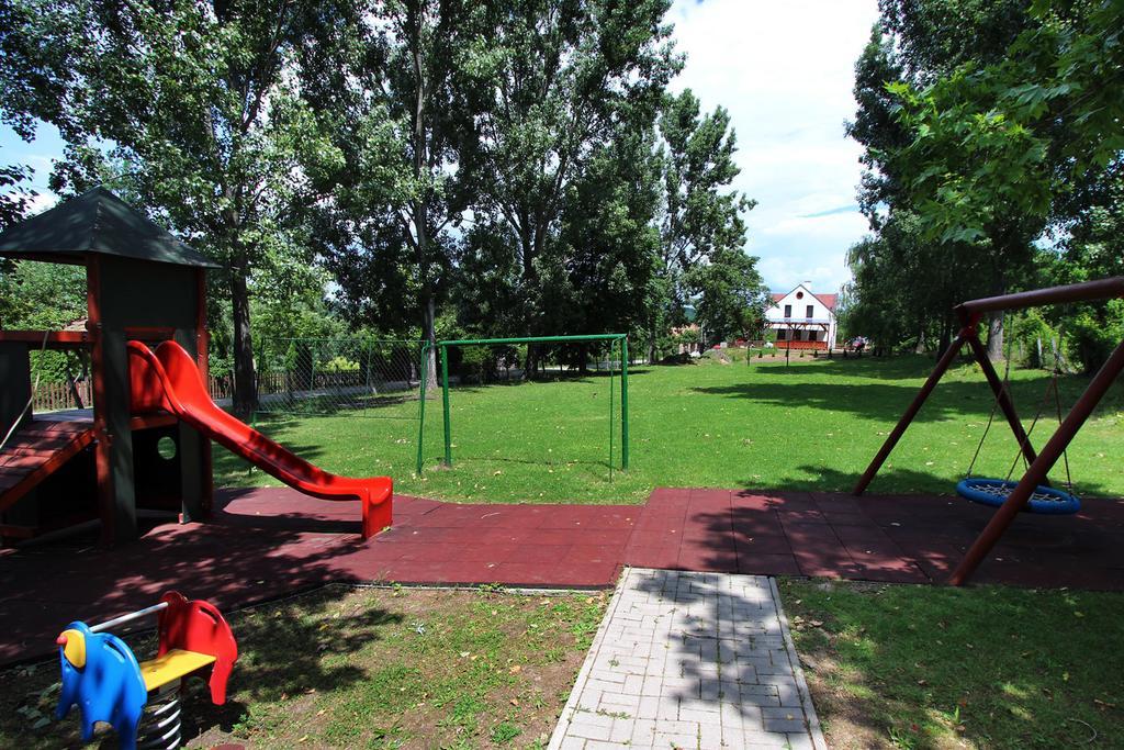 Gesztenyes Vendeghaz Garab Екстер'єр фото